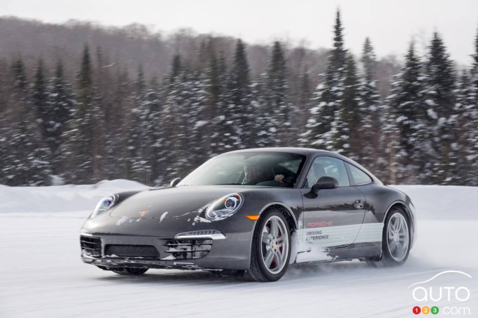 photo d'action sur piste et hors-piste