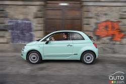 2016 Fiat 500 Convertible side view