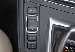 2016 BMW 328i Xdrive Touring driving mode controls