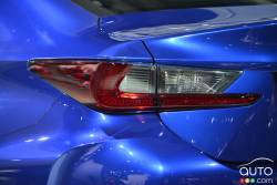 détails des feus arrières