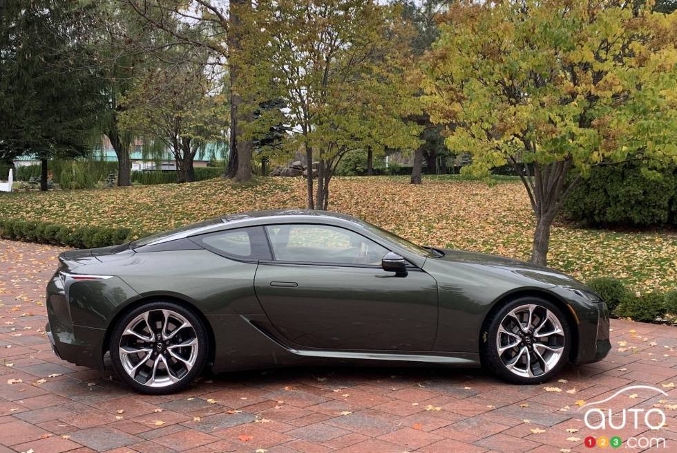 We drive the 2021 Lexus LC 500