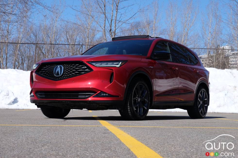 We drive the 2022 Acura MDX