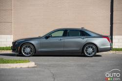2016 Cadillac CT6 side view