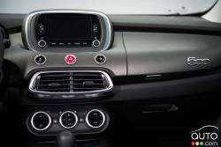 Console centrale de la Fiat 500x 2016