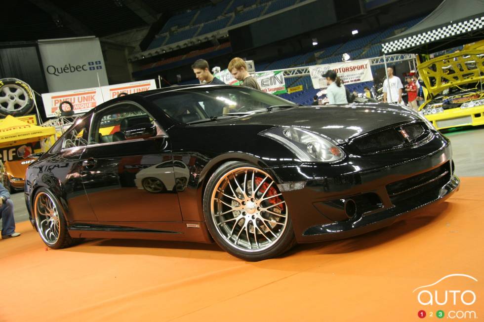Montreal National Sport Compact 2006