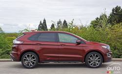 2016 Ford Edge Sport side view