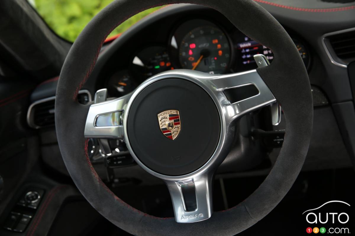 2014 Porsche 911 GT3 pictures | Photo 24 of 72 | Auto123