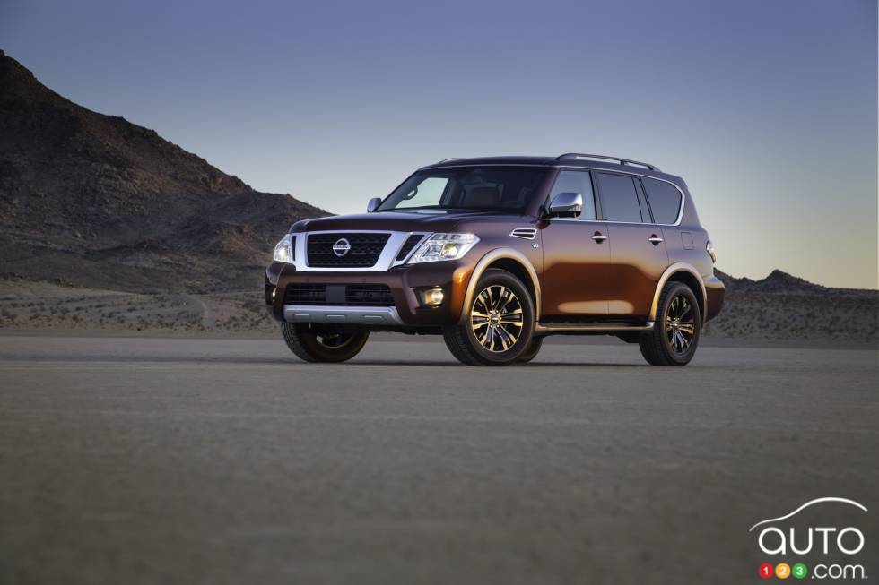 2017 Nissan Armada front 3/4 view