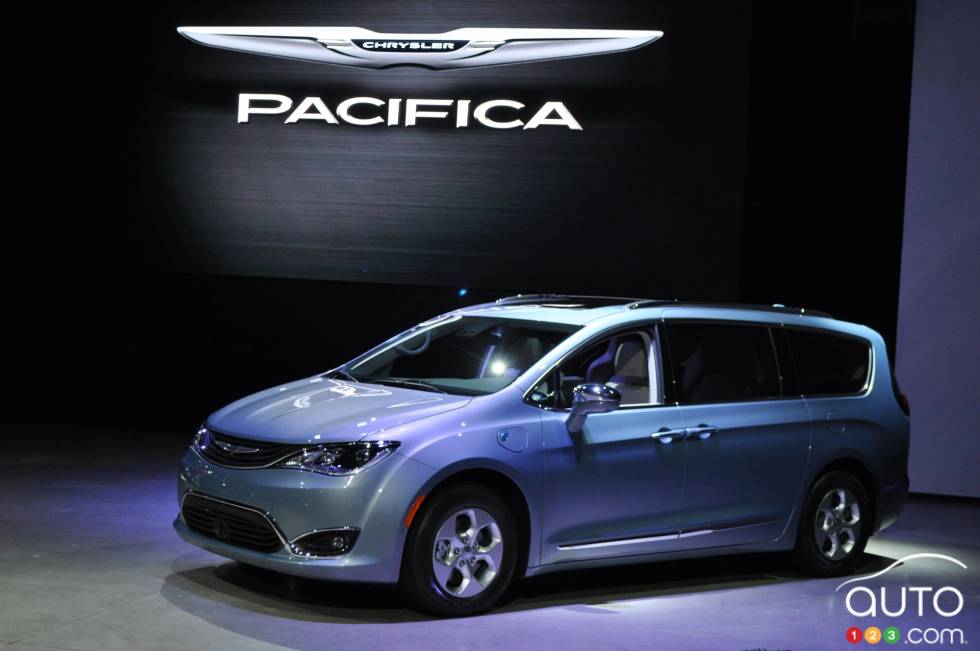Chrysler Pacifica 2017